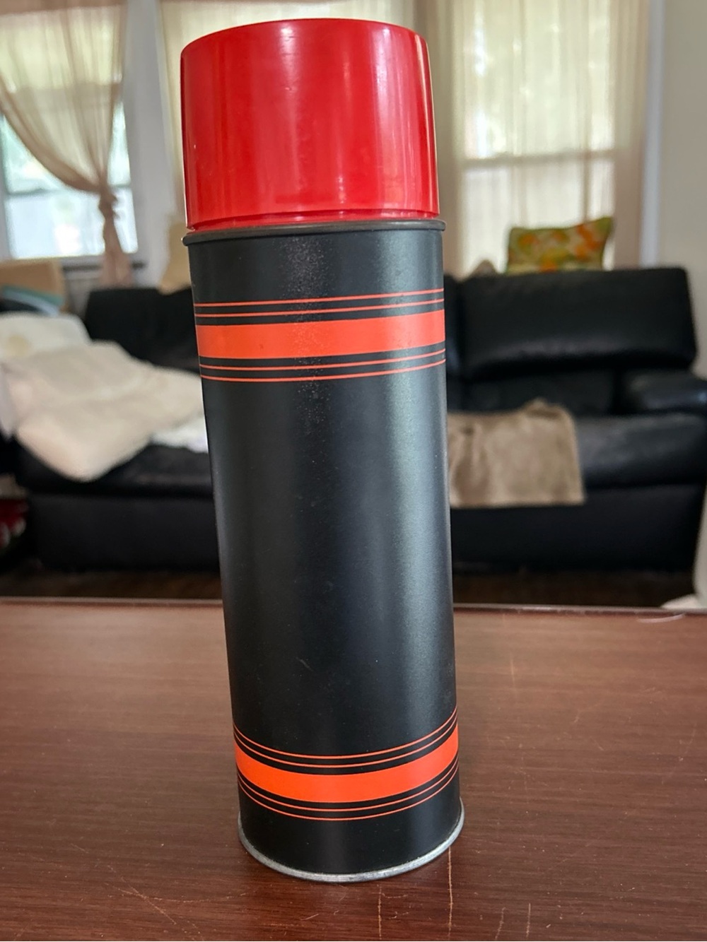 Vintage 70’s Aladdin Topsall the bottle holds 1 pint or use it for decor.